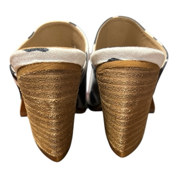 Arider Girl 3 inch heel cow print faux suede shoe size 6 - Picture 7 of 11